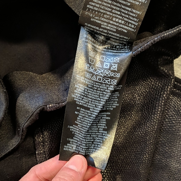 Leather like leggings - Picture 3 of 3